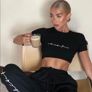 High Speed Crop Black